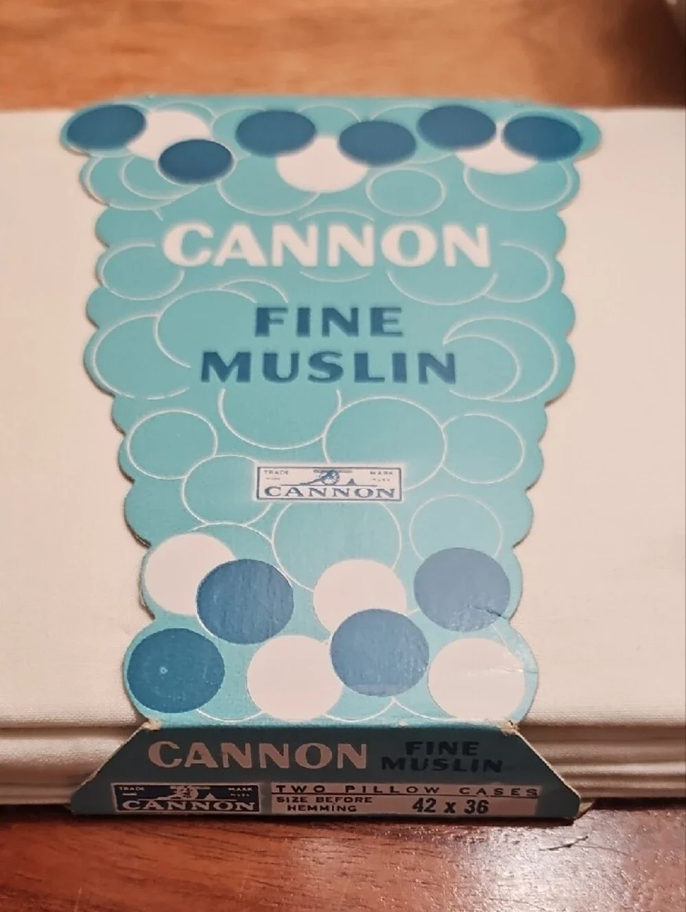 Vintage Cannon Fine Muslin Pillow Cases